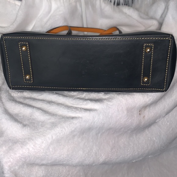 DOONEY & BOURKE TOTE - Picture 11 of 16